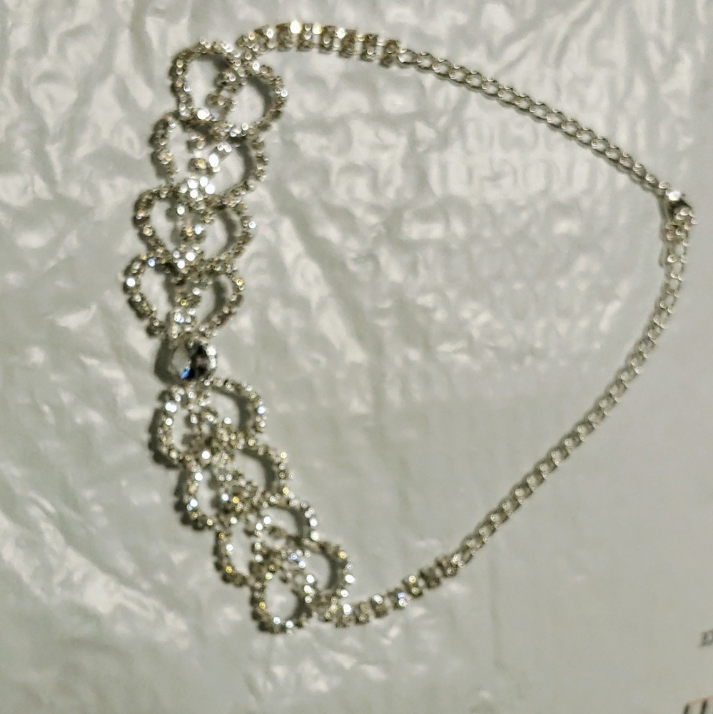 Rhinestone Heart Choker Necklace